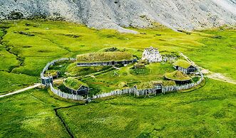 Viking Café Guesthouse
