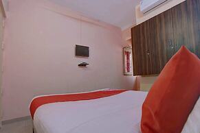 OYO 24259 Hotel Blue Inn