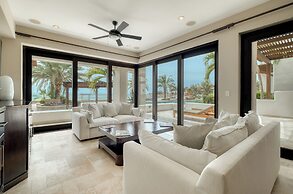 Playa de La Paz by Lumina