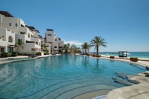 Playa de La Paz by Lumina