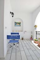 Dedalos Studios Naxos
