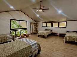 Los Vivos Beachfront Experience