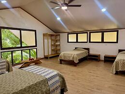 Los Vivos Beachfront Experience