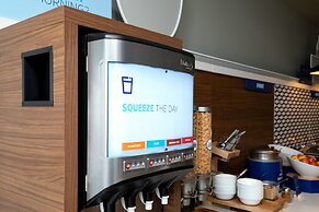 Holiday Inn Express Lethbridge Southeast by IHG