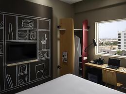 ibis Jeddah Malik Road
