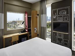 ibis Jeddah Malik Road