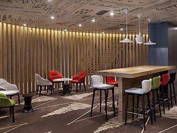 ibis Jeddah Malik Road