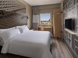 ibis Jeddah Malik Road