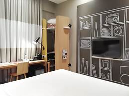 ibis Jeddah Malik Road