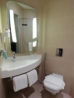 ibis Jeddah Malik Road