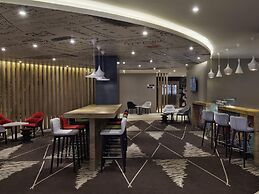 ibis Jeddah Malik Road