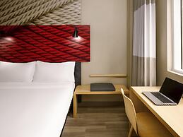ibis Jeddah Malik Road