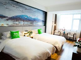 Ibis Styles Nanchang Xiaolan Industrial Park Hotel