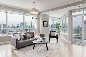 QuickStay - Modern 2-Bedroom Condo, Panoramic City Views