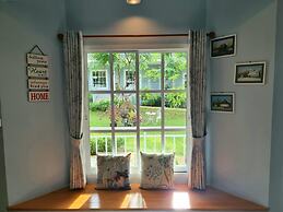 Little Cottage