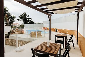 O House Ericeira Hills