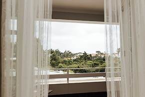 O House Ericeira Hills
