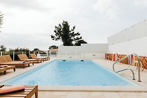 O House Ericeira Hills