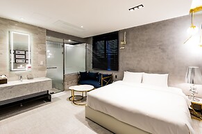 Air Sky Hotel