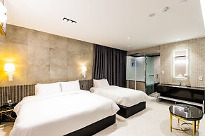 Air Sky Hotel