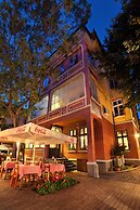 Guest House 32