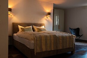 Rochter Apartments