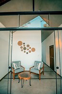 Hotel Enai