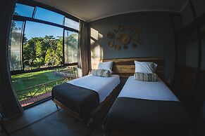 Hotel Enai