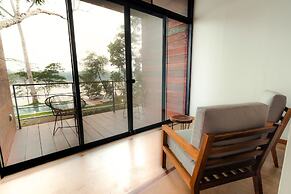 Hotel Enai