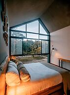 Hotel Enai