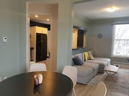 JstLikeHome - Downtown Suites