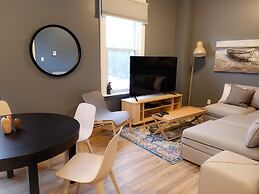 JstLikeHome - Downtown Suites