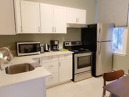 JstLikeHome - Downtown Suites