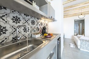 Aelia Suites Milos