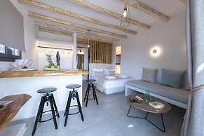 Aelia Suites Milos