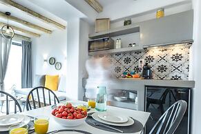 Aelia Suites Milos