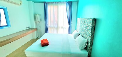 Atlantis Condo Resort by GPS