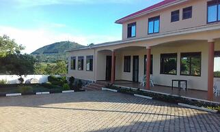 Mparo Guest Apartments