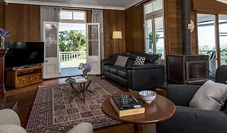 Rosewood Estate