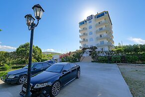 Sunny Hotel
