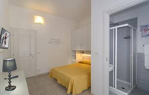 City Hotel