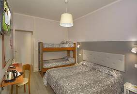 City Hotel