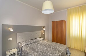 City Hotel