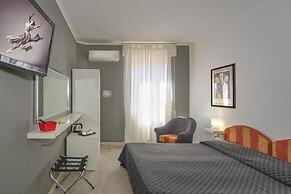 City Hotel