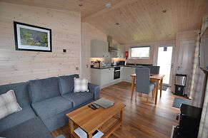 The Chiltern Lodges at Upper Farm Henton