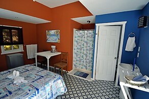 Springwater Resorts