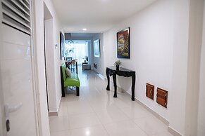 Cataleya Hotel