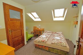SEUL WILLA  Guest house n Restaurant