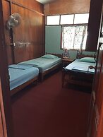 Hotel Cabinas Leyko