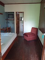 Hotel Cabinas Leyko